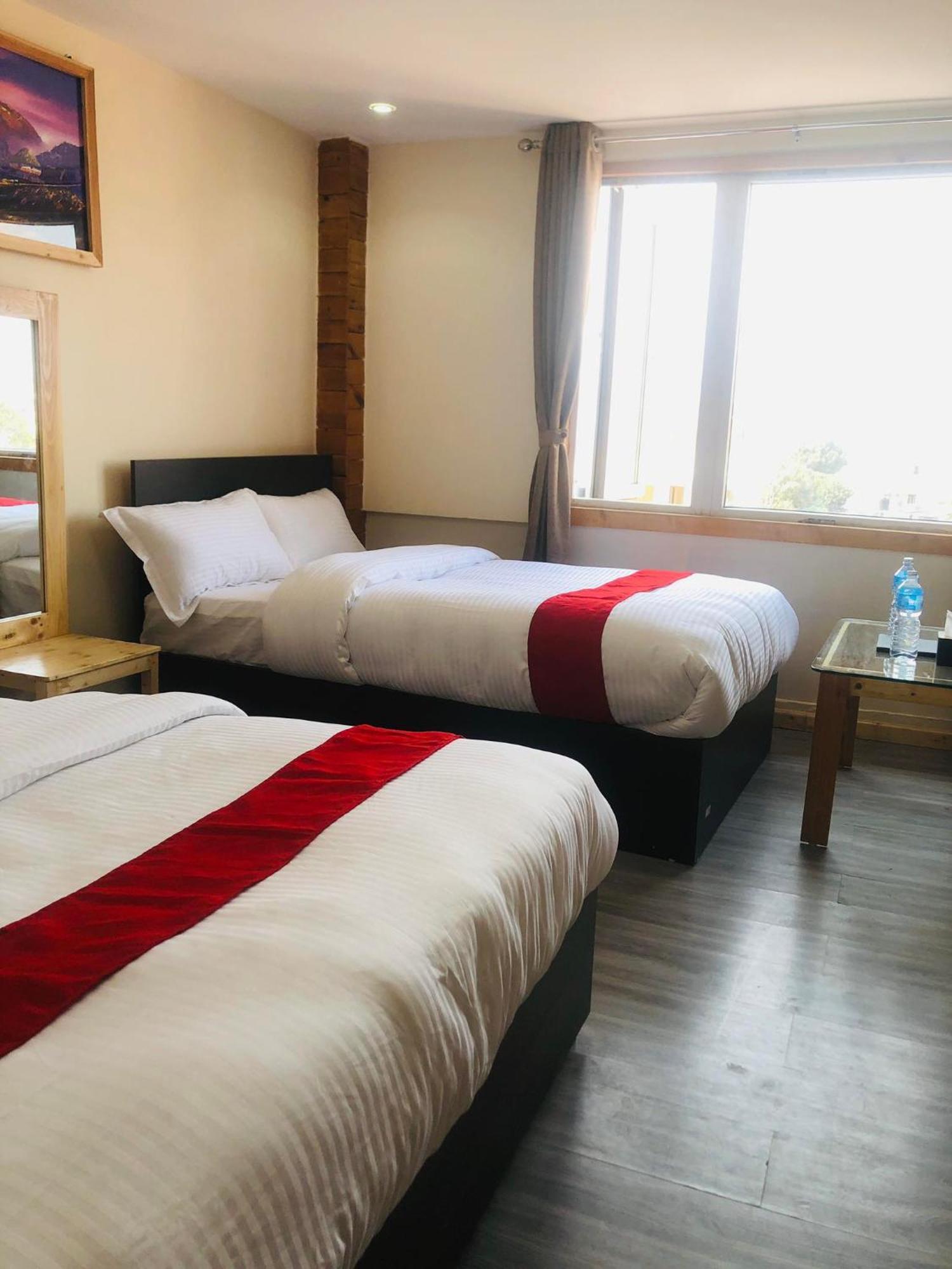 Hotel Odaan Катманду Екстериор снимка
